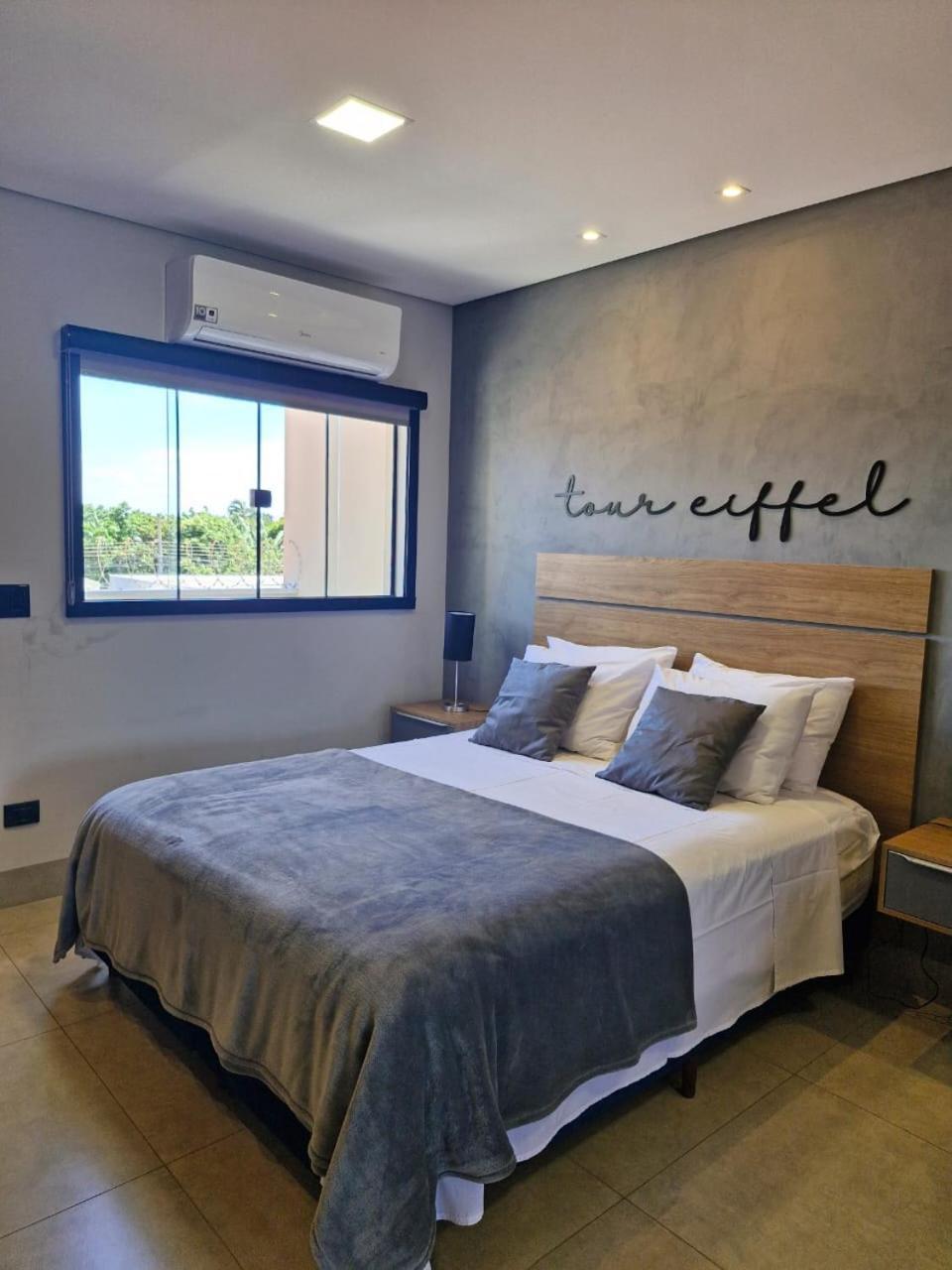 Bonjour! Loft Moderno E Espacoso Perto Do Aeroporto!